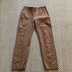 Quince Ultra-Stretch Ponte Pintuck Ankle Pants